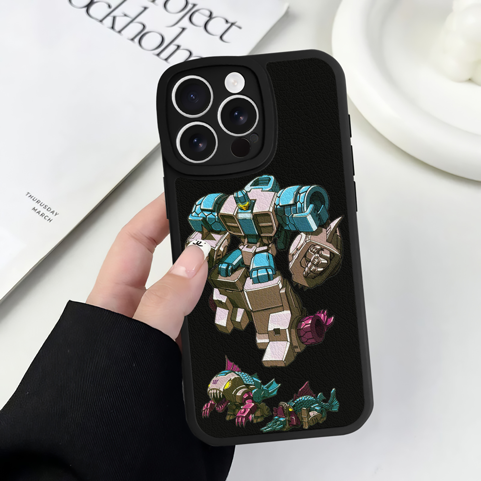 （画像用）  【iPhone 16シリーズ対応】シリコンスマホケース（レザー調） 材質：シリコン